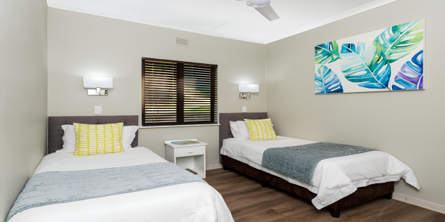6_Qunu_2_bedroom_6_sleeper_Unit_H04_bedroom.jpg